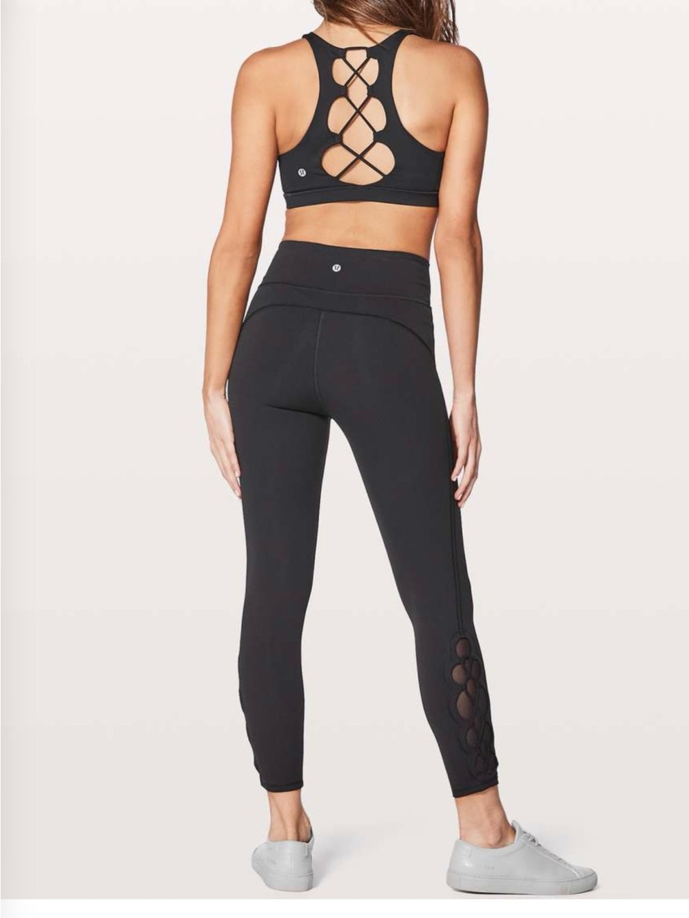 Lululemon Tied To It 7/8 Tight 25" size 6